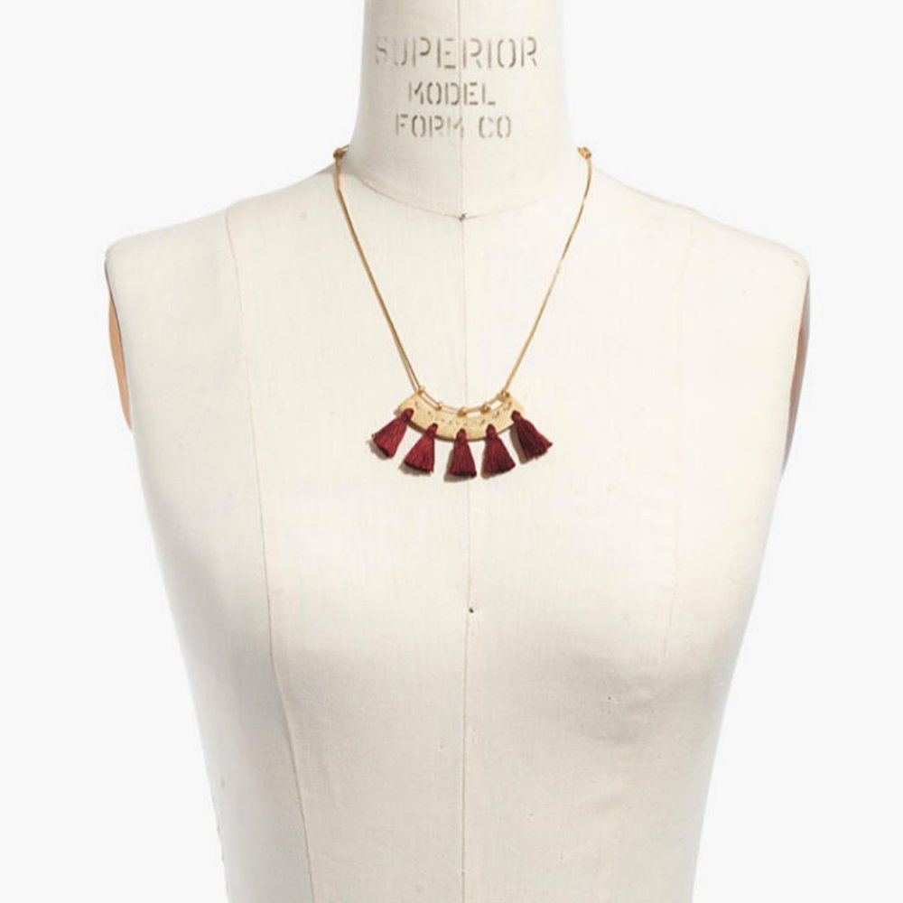 Madewell Supernova Tassel Maroon Necklace